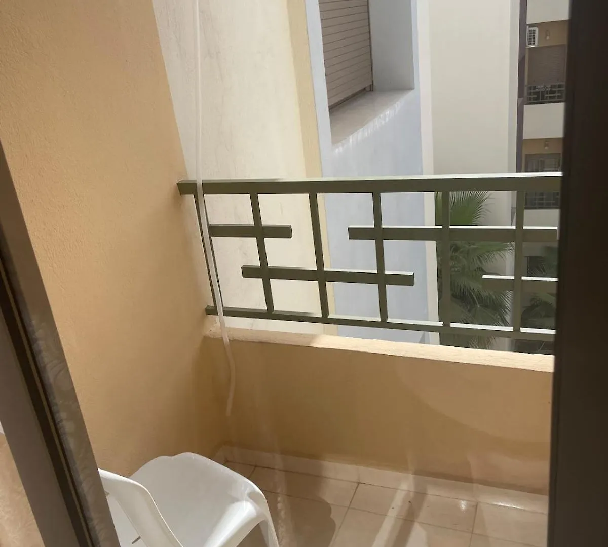 Chic And Comfortable Air-Conditioned Apartment Fes