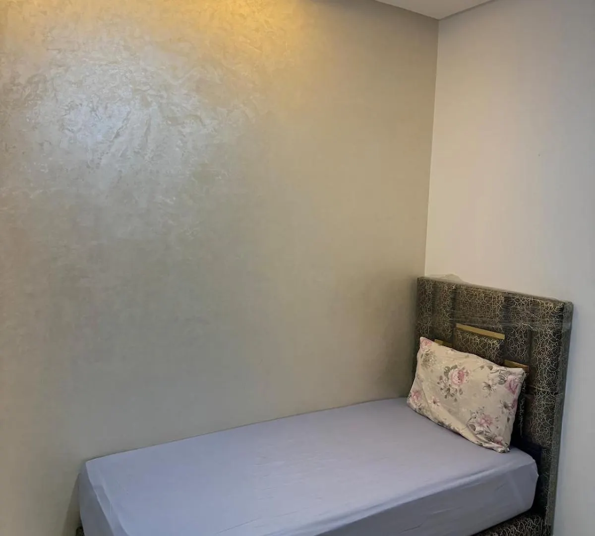 Chic And Comfortable Air-Conditioned Apartment Fes Morocco